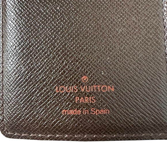 Louis Vuitton Damier Ebene Leather PM Agenda with Ruler Stickers & Map - Picture 6 of 15